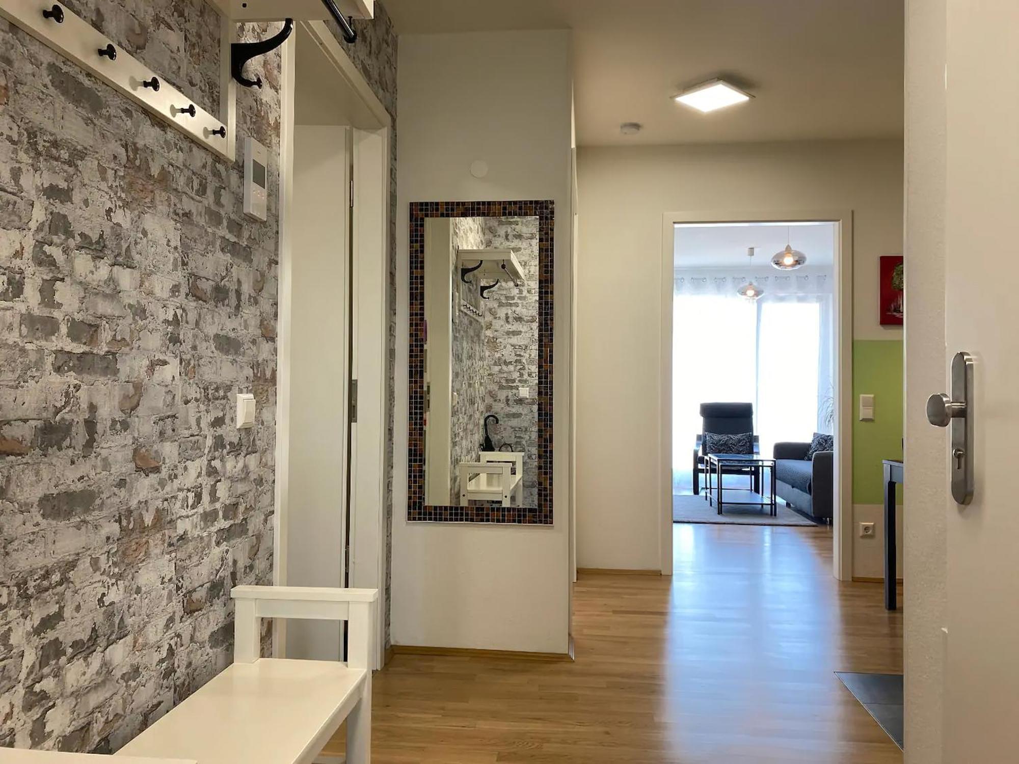 Schoenes 2 Zimmer Apartment Zentral Gelegen بفورتسهايم المظهر الخارجي الصورة
